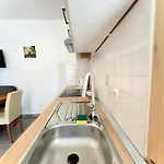 Apartment Elvira *