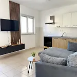 Elvira Apartman Drage