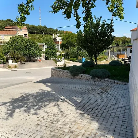 Apartment Elvira